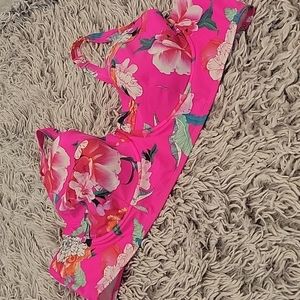 Torrid size 4S swimsuit top